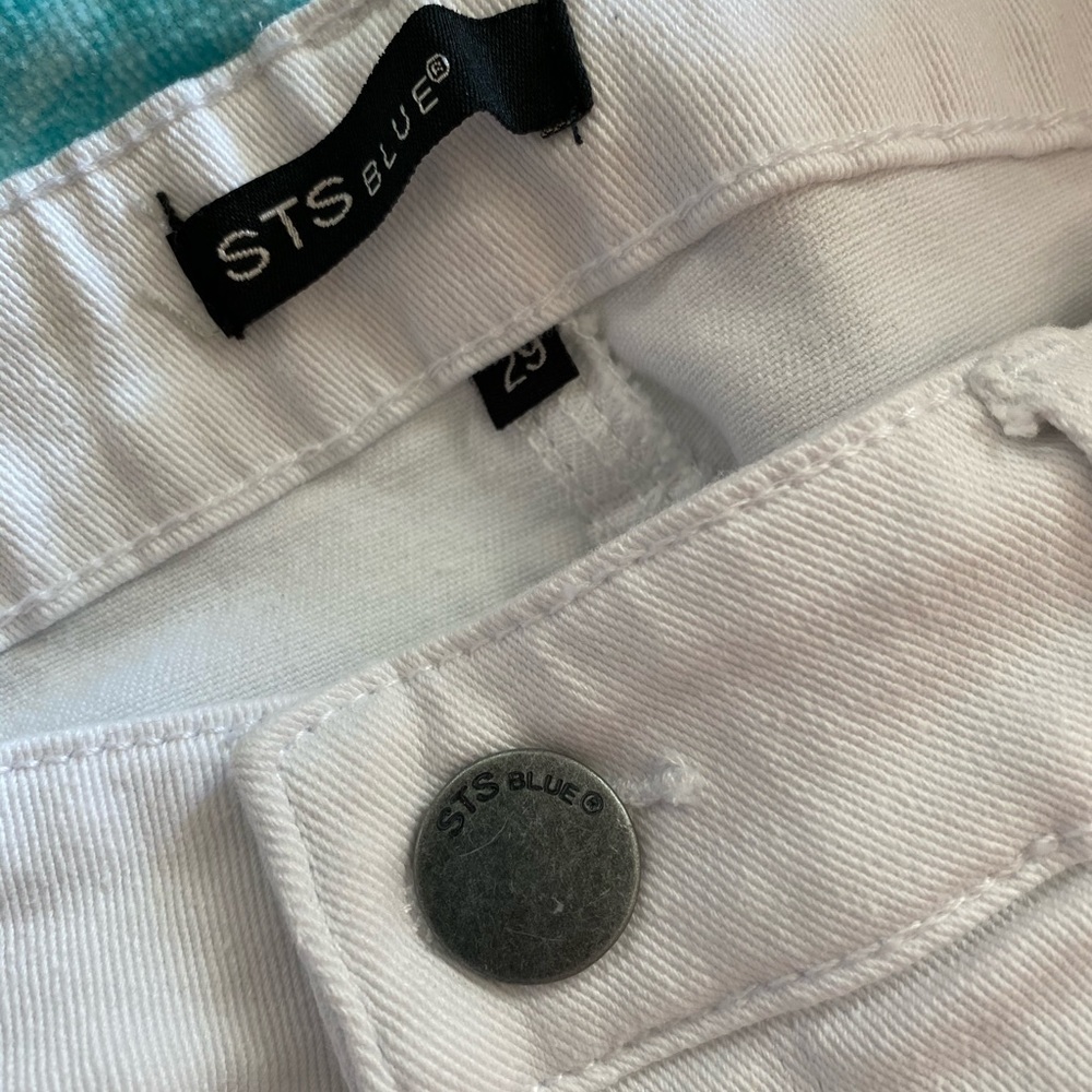 White Distressed Cropped Jeans